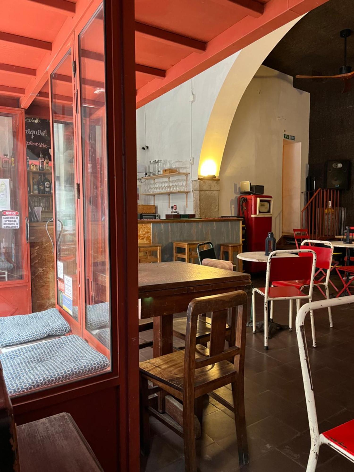 Alface Hall Hostel & Bar Lisbon Luaran gambar