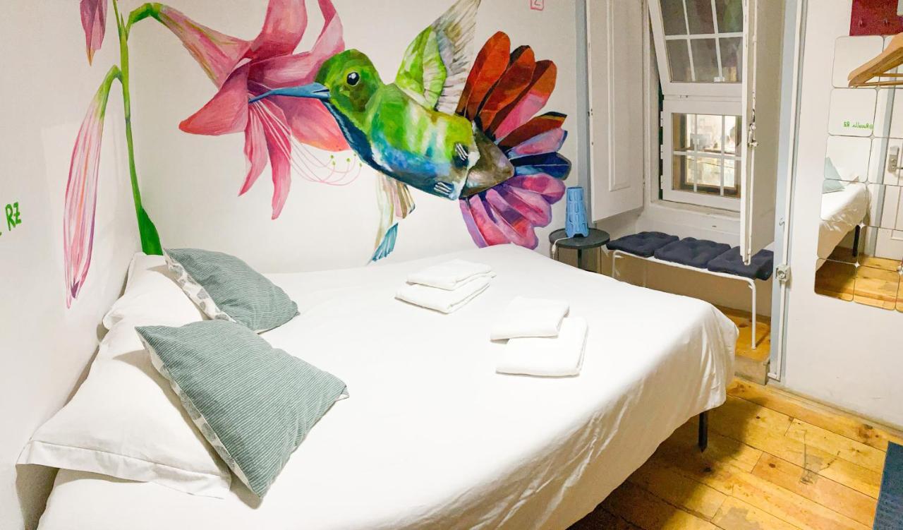 Alface Hall Hostel & Bar Lisbon Luaran gambar